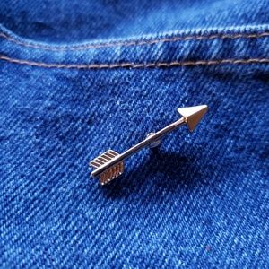Arrow Pin